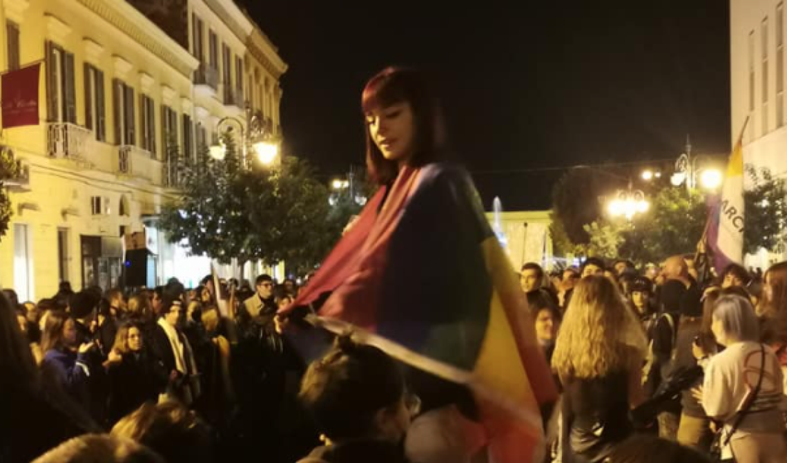 Anche a Foggia in piazza per gridare «vergogna» contro l'affossamento del Zan