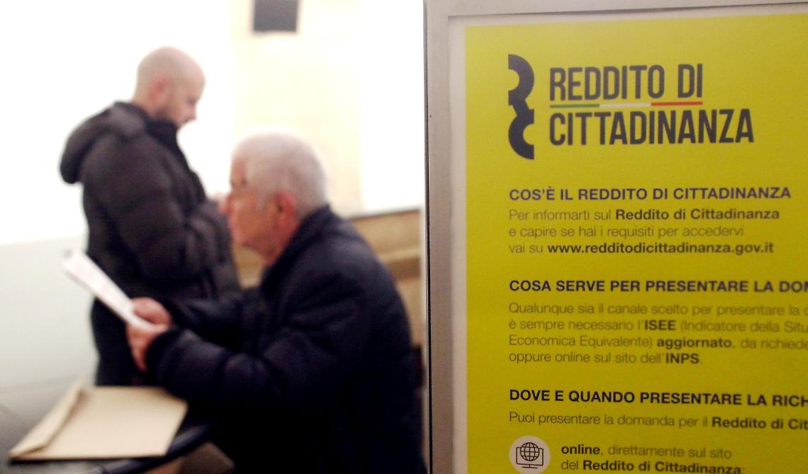 Reddito di cittadinanza: a ottobre erogato a 22mila lucani
