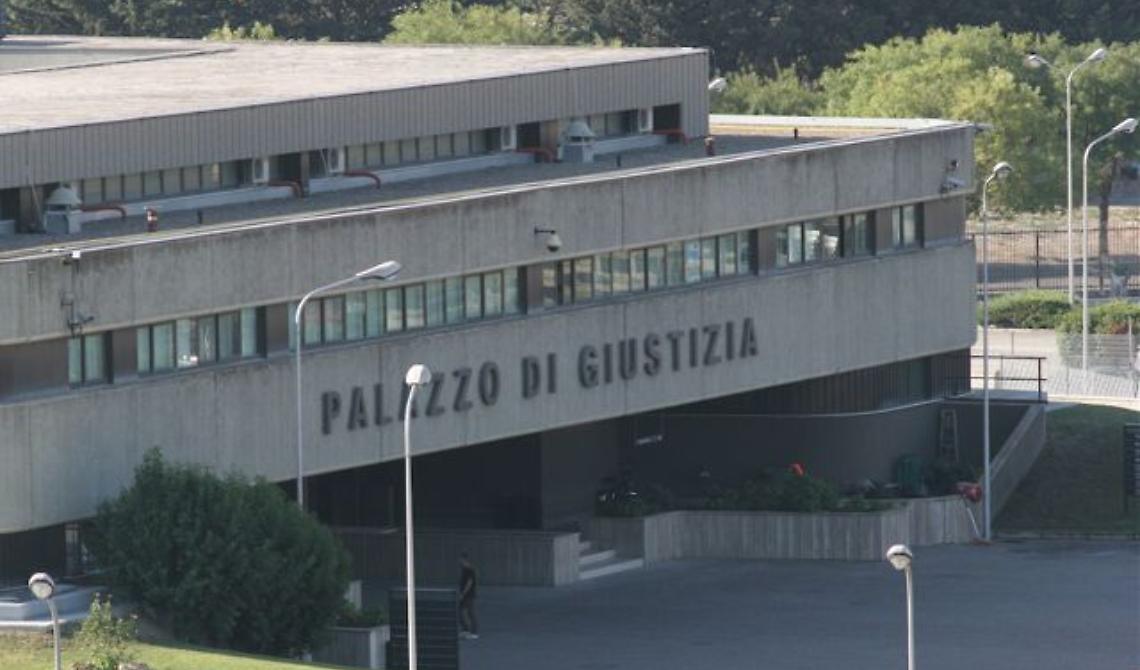 Sentenza storica del Tribunale di Foggia: pensione di reversibilità alla vedova di una coppia di lesbiche