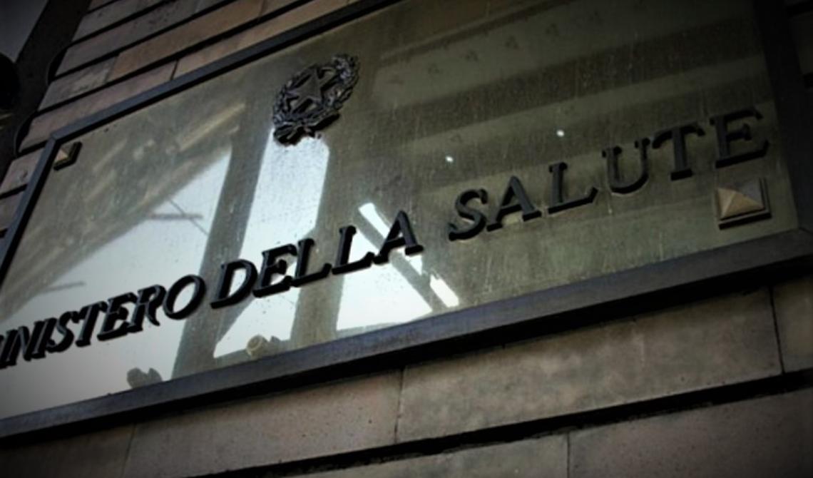 Reazioni avverse al vaccino: domani il presidio di Ucdl davanti al ministero della Salute