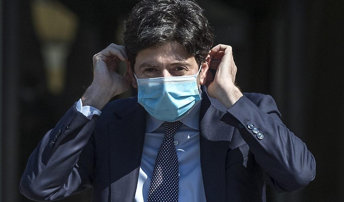 E ora tocca ai bambini, Roberto Speranza lancia il monito dalla sua Potenza: «Fidatevi dei pediatri»