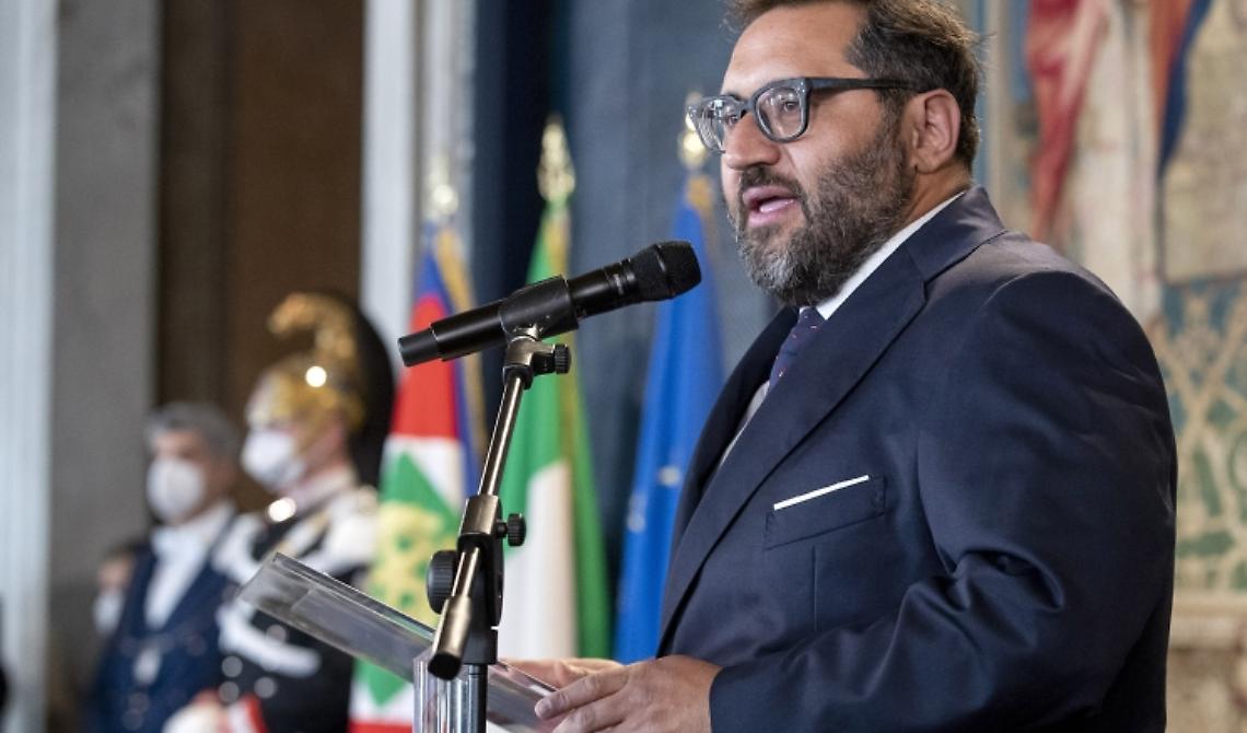 Peppone Calabrese si contende la scena con Mattarella al Quirinale per gli Alfieri della Repubblica 
