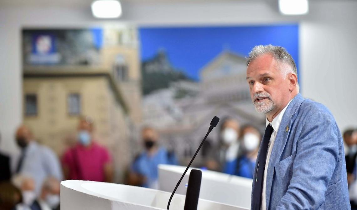 In attesa della cabina di regia il ministro Garavaglia lancia segnali ai colleghi: «Di un nuovo lockdown proprio non se ne parla»