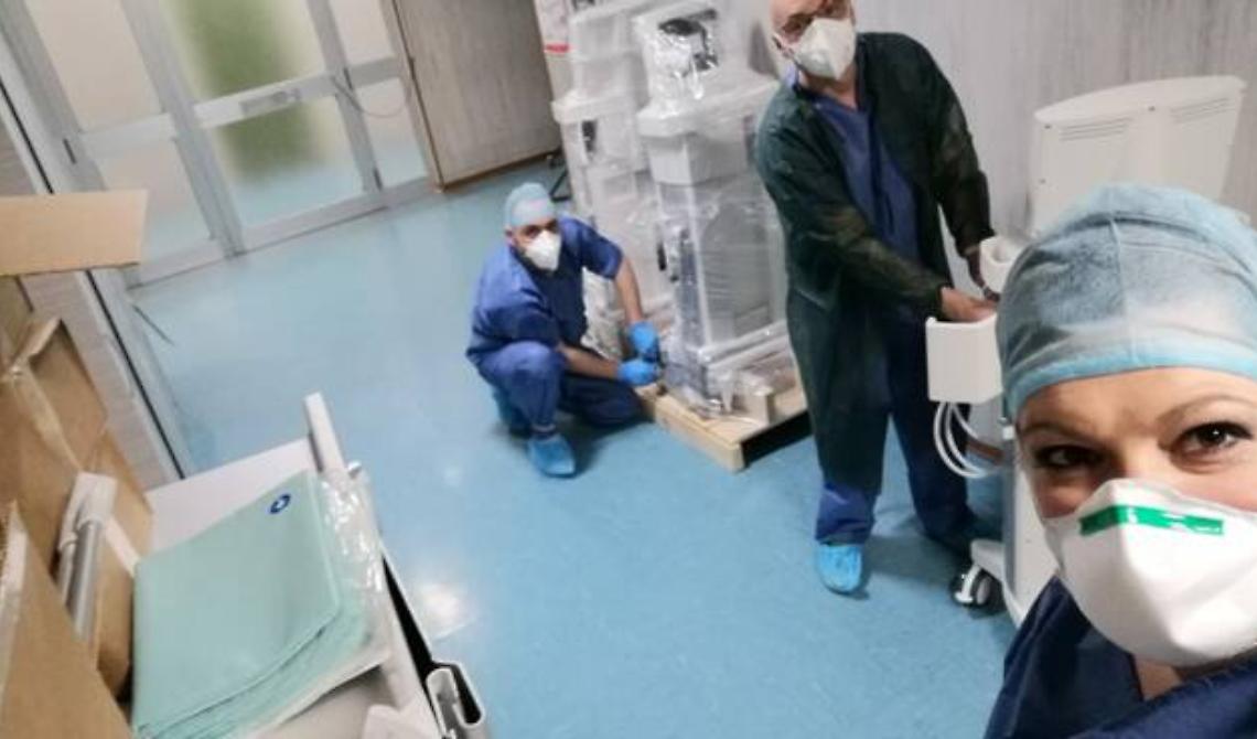 Covid, il doppio dei contagi rispetto a Natale di un anno fa ma con un terzo di ricoveri