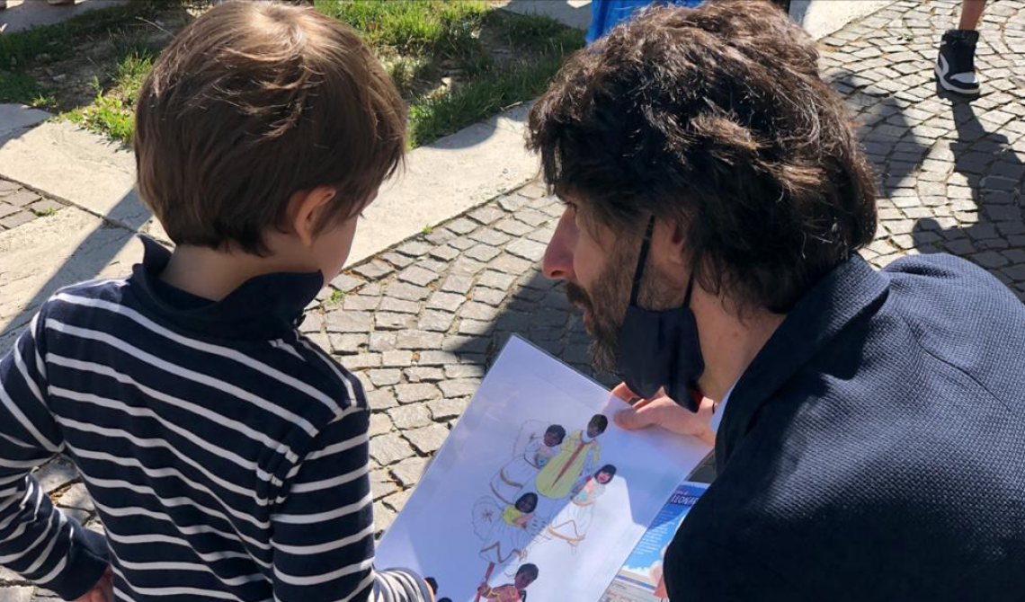 A Campobasso il sindaco Gravina si inventa il "giocattolo sospeso" per i bimbi in difficoltà 