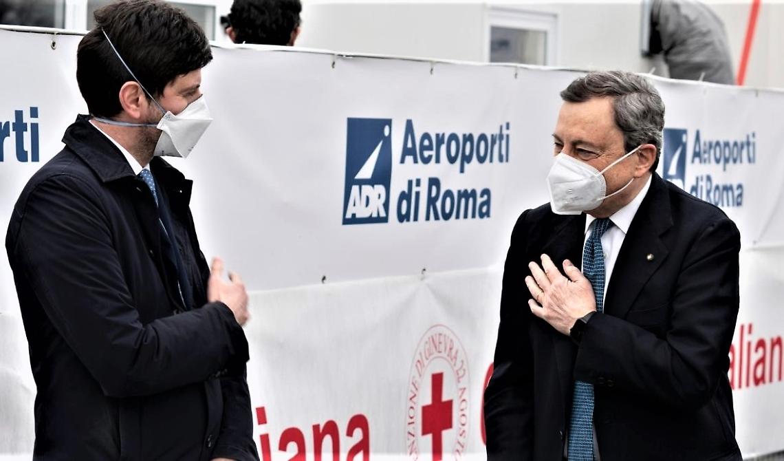 «La salute prima di tutto» mentre nel Paese reale chiudono i reparti di chirurgia: siamo tornati a marzo 2020?