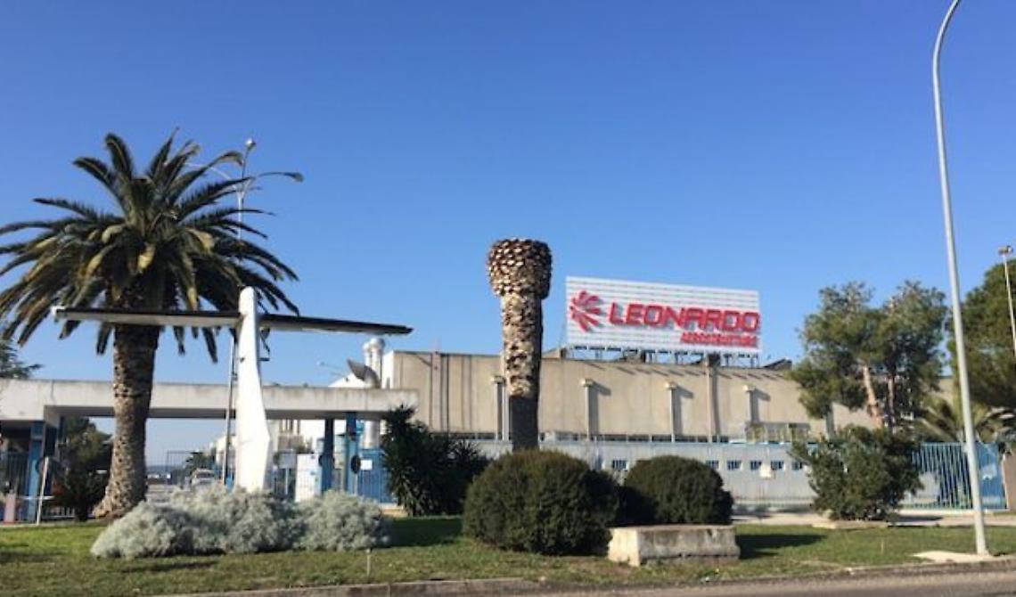 C'è l'accordo sulla Cig e Leonardo rilancia con 300milioni di investimento: in Puglia ci lavorano 3mila persone