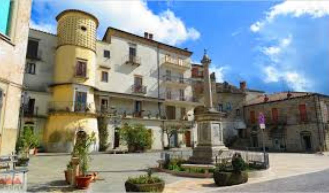 5mila euro a chi resta, così Roseto Valfortore cerca di frenare lo spopolamento