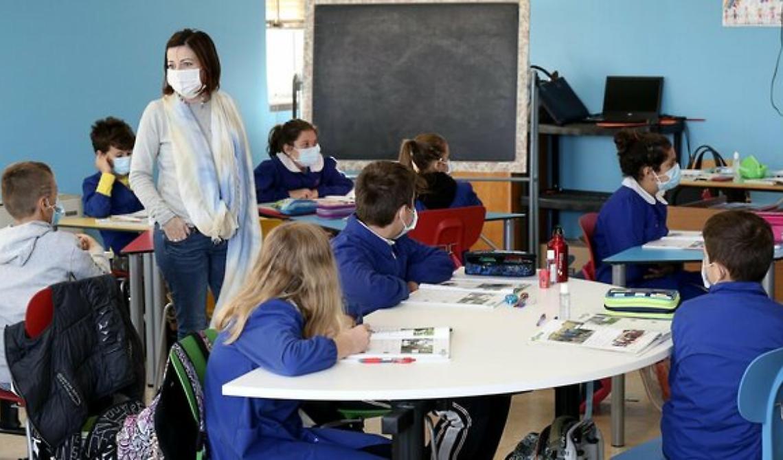 Al Governo dei migliori non è bastato dividere i bambini in buoni e cattivi, «la scuola resta una filiera dello scaricabarile» denunciano gli insegnanti della Puglia