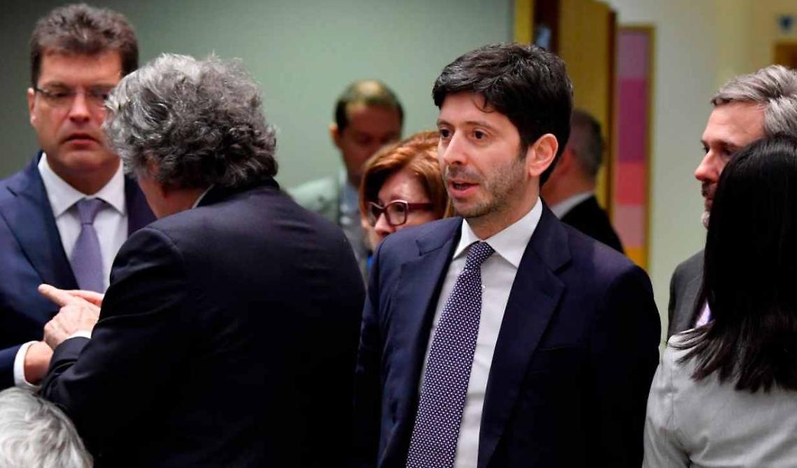 Ruotolo, uomo di Speranza e senatore di Leu: «Non è il momento di cedere alla voglia di libertà» e il video diventa virale