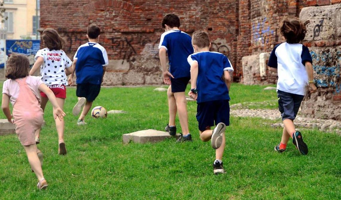 Bambini e adolescenti discriminati dal Qr code, i Garanti dell'infanzia invocano la Convenzione Internazionale sui Diritti del Fanciullo