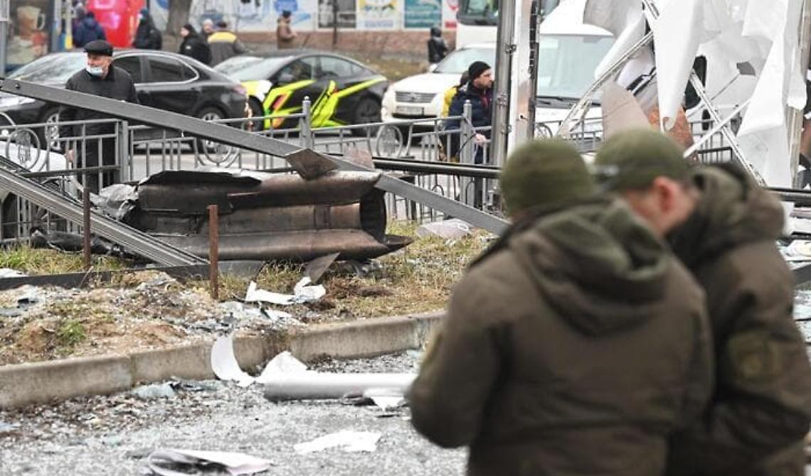 In Ucraina scene drammatiche, La Regina (Pd): «Subito in piazza per dire no alle guerre»