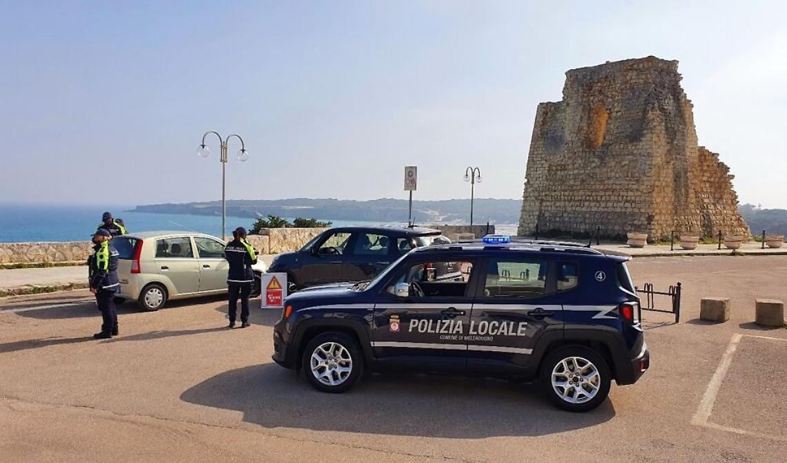 Agenti tutti con super green pass e tutti contagiati dal Covid: comando della Polizia Municipale in tilt a Meledugno, nel Leccese