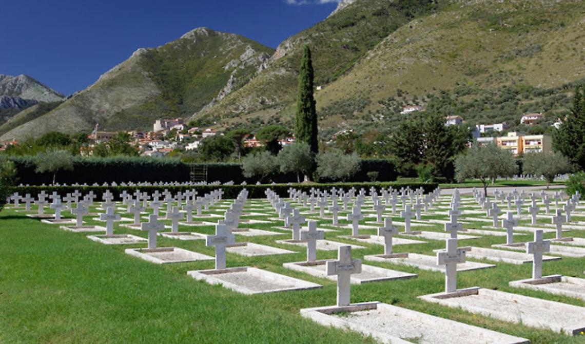 Oggi, 15 marzo 1944, la città molisana di Venafro viene bombardata dagli alleati anglo americani che uccisero anche 73 civili tra donne, anziani e bambini