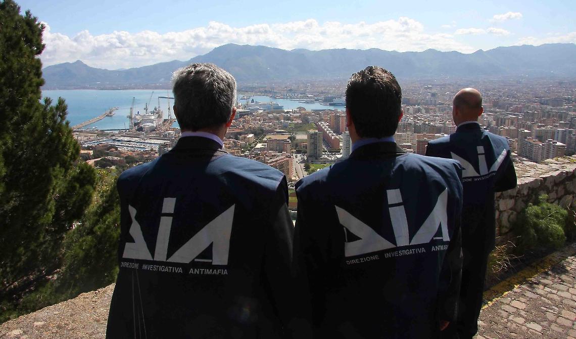 Pesante giro di droga a Trinitapoli, la DIA sequestra beni per un milione di euro