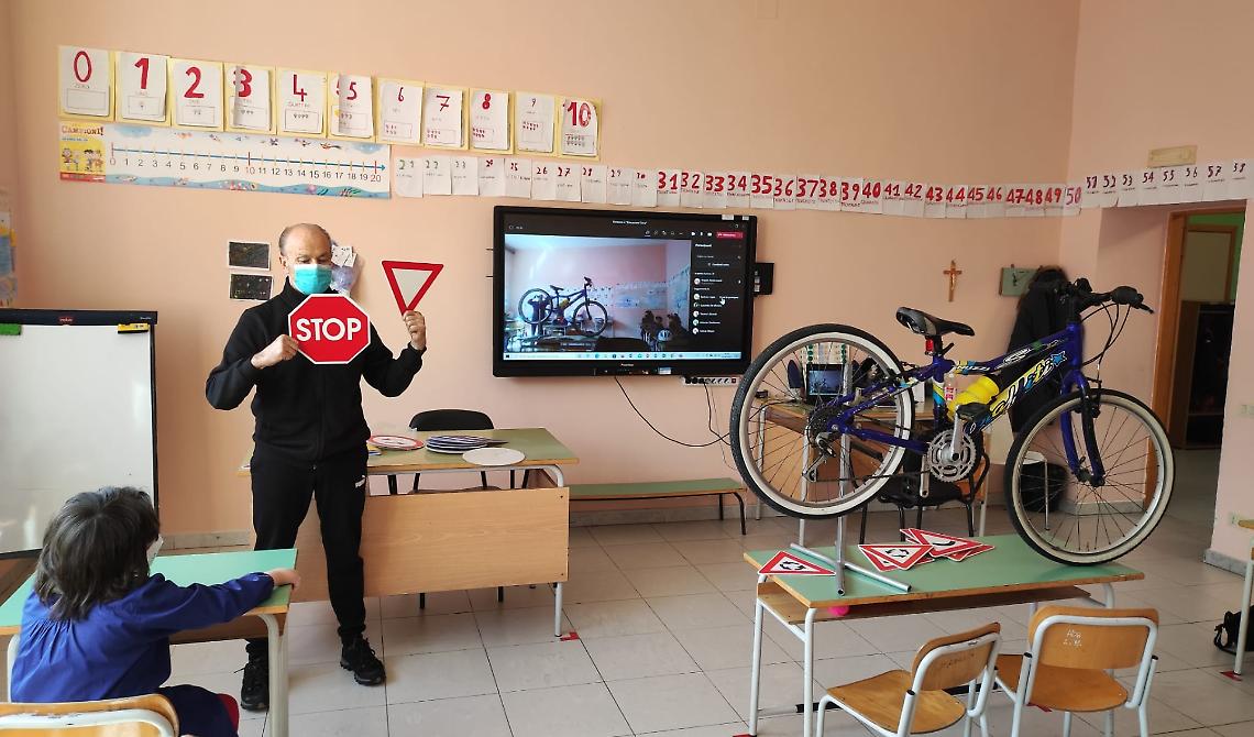 TotalEnergies, al via il progetto “Sicurezza in bicicletta” per una mobilità leggera 