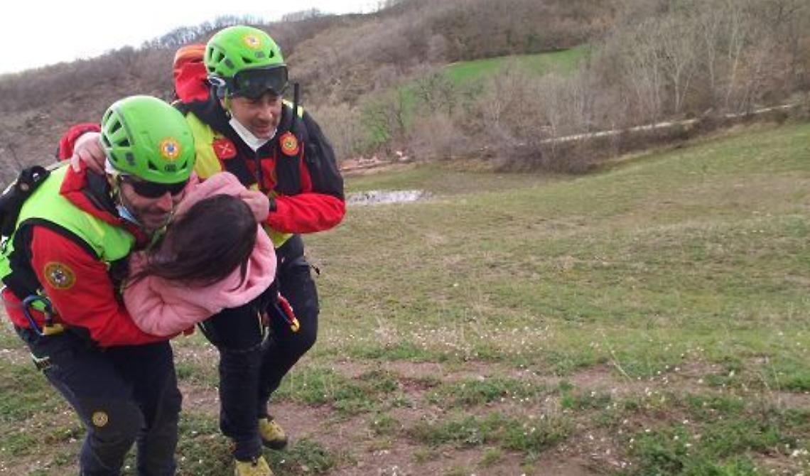 Ritrovata Nicole, la bimba di 5 anni scomparsa a Sant'Angelo Limosano: per lei in volo anche droni con ricerca del calore