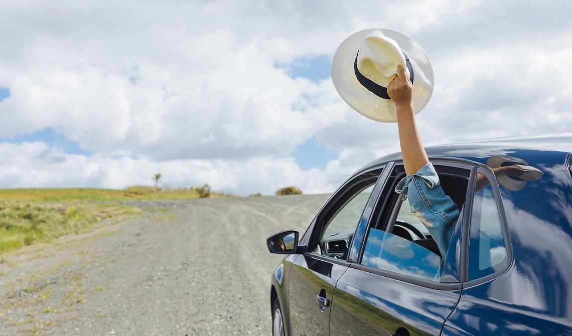 Grandi viaggi, piccolo budget: come girare il mondo se non si vogliono spendere grandi somme di denaro 