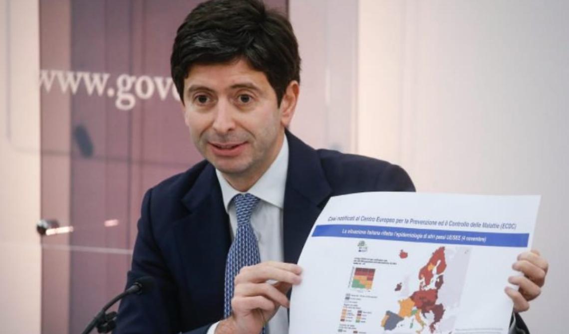 Speranza rigorista del Covid: «Non c’è lo stato di emergenza ma siamo ancora dentro la pandemia»