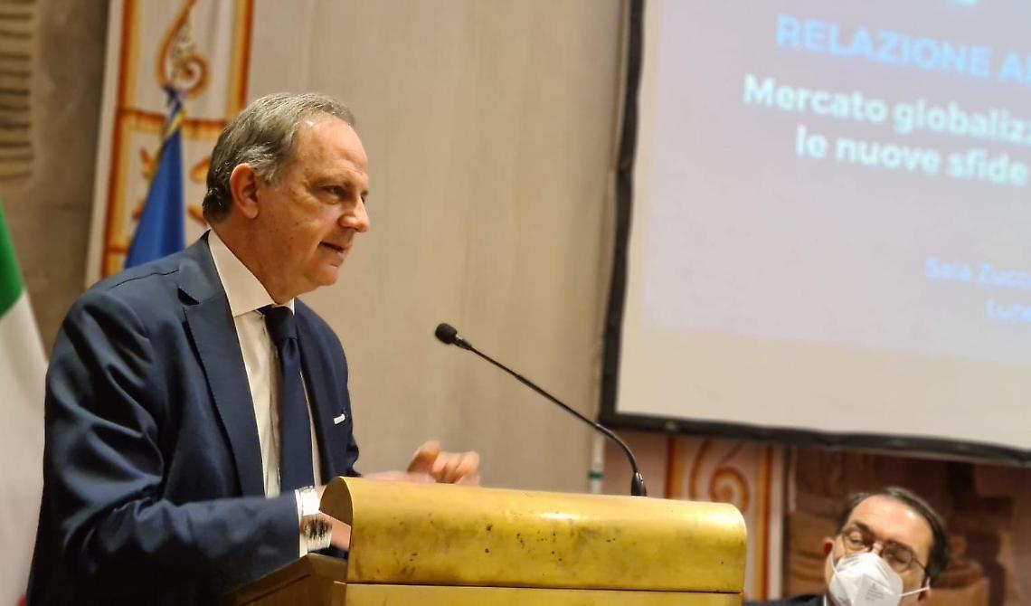 Editoria in crisi, Moles: «Nell'ultima manovra abbiamo inserito un fondo straordinario che non deve servire solo per le criticità»