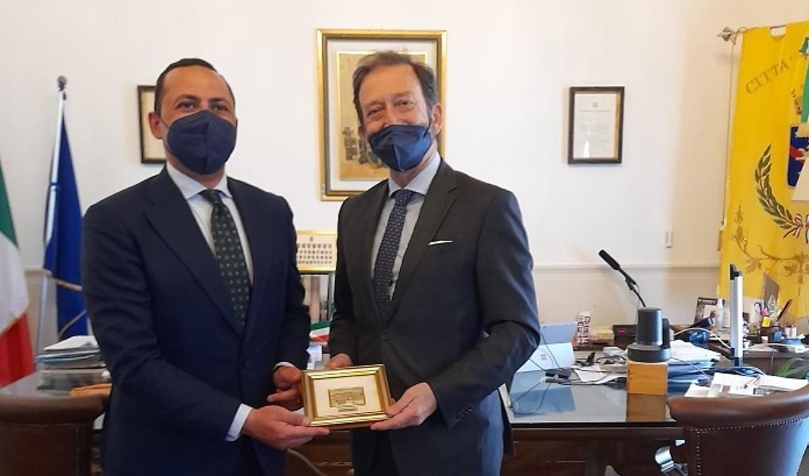 L’ambasciatore tedesco Viktor Elbling a Potenza, l'incontro con il sindaco Guarente