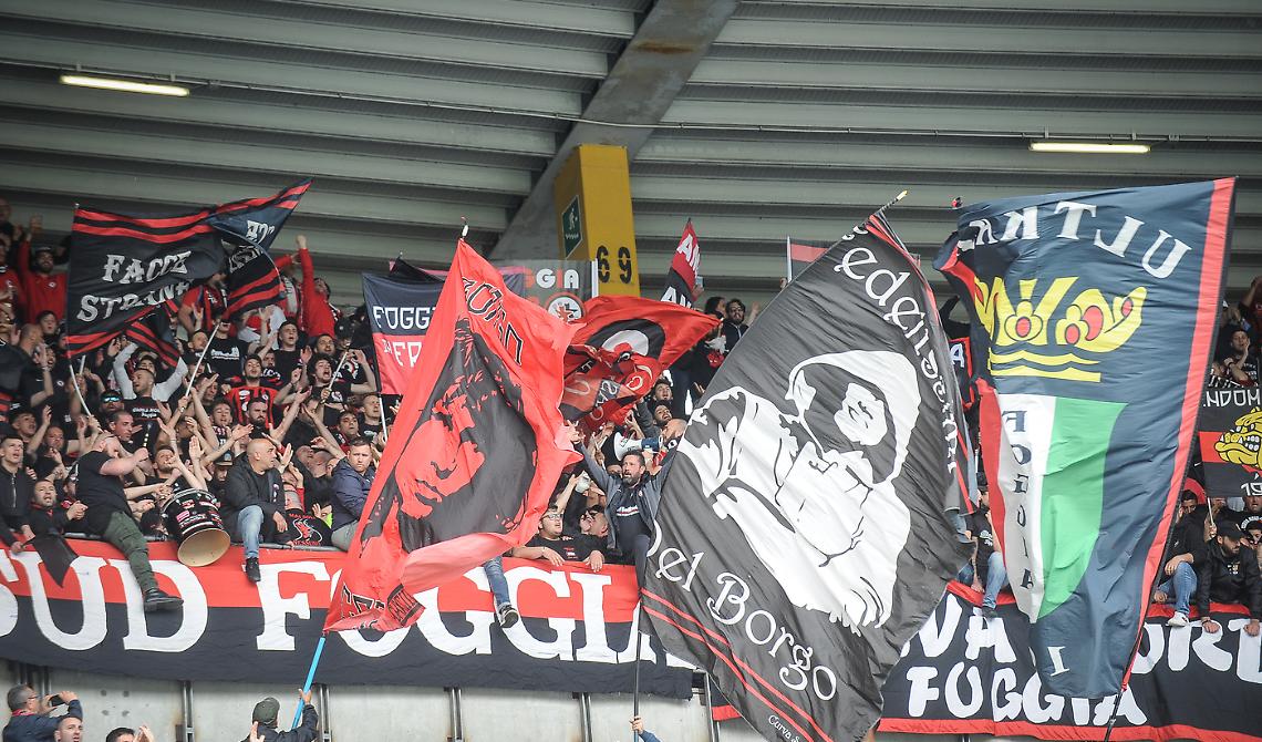 Il prefetto di Brindisi vieta ai tifosi del Foggia la partita con il Francavilla Fontana