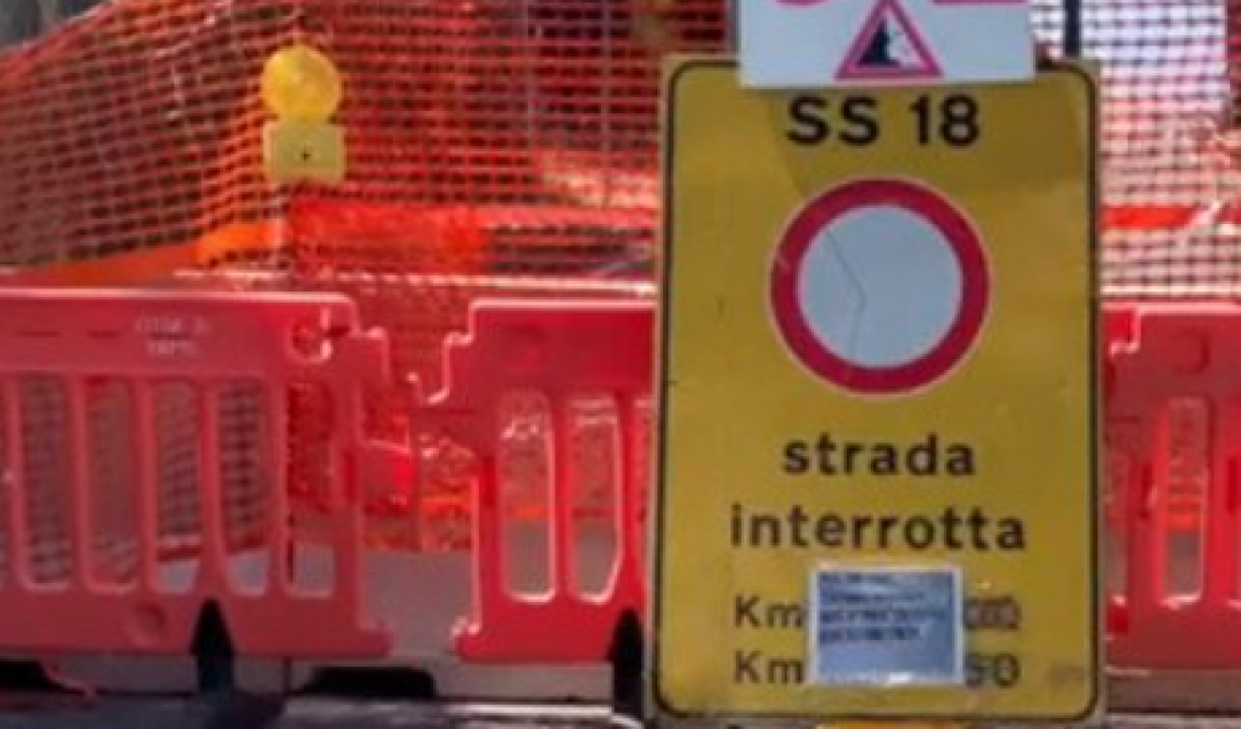 Statale 18 tra Sapri e Maratea: tra disagi e polemiche al via i lavori e interdizione totale al traffico