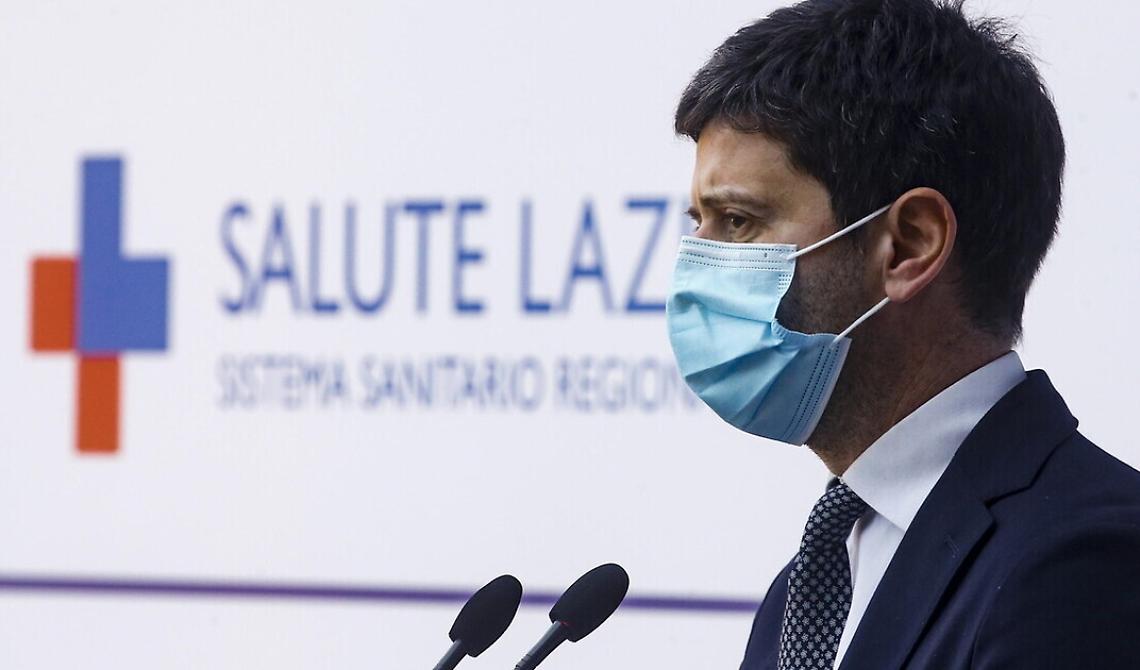 Il coprivolto resta in vigore nei luoghi di lavoro privati, passa la linea Speranza
