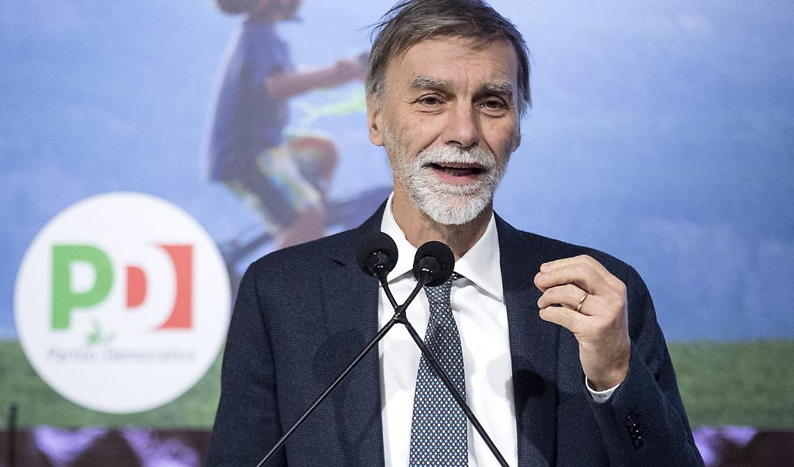 Su Kiev il mal di pancia sinistro di Delrio: «Draghi dovrebbe dire a Biden di abbassare i toni»