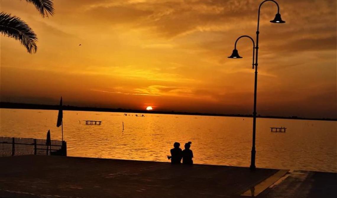 Puglia da sogno nell'estate degli italiani: si conferma la meta preferita con +470% di prenotazioni di lettini e ombrelloni