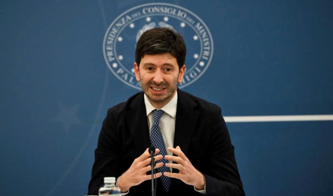 Brucellosi nel Casertano, prosegue la protesta degli allevatori che chiedono la testa di Speranza 