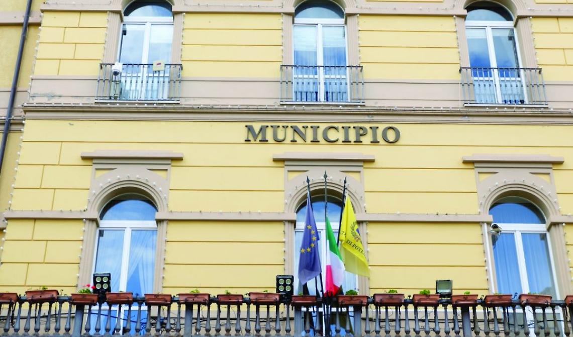 Sul 'Salva Potenza'' ira e ironia dei pentastellati di Via Verrastro: "Dio salvi il capoluogo di Regione"