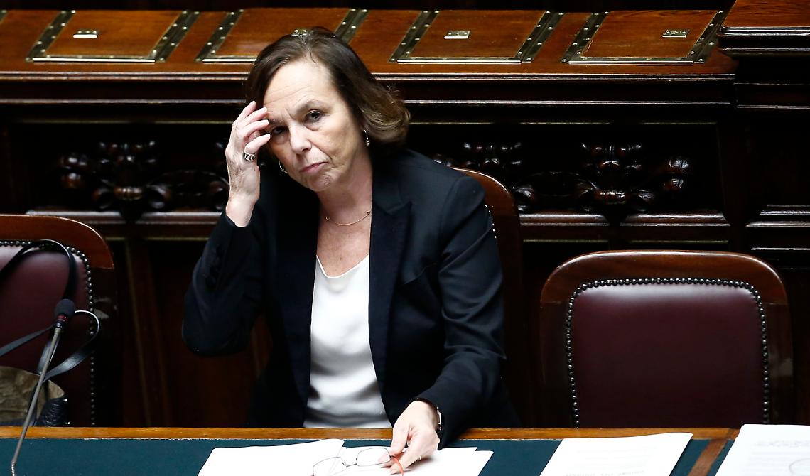 Italia dei balocchi tra Rave e sbarchi: l'ennesima calda estate per il ministro dell'Interno 