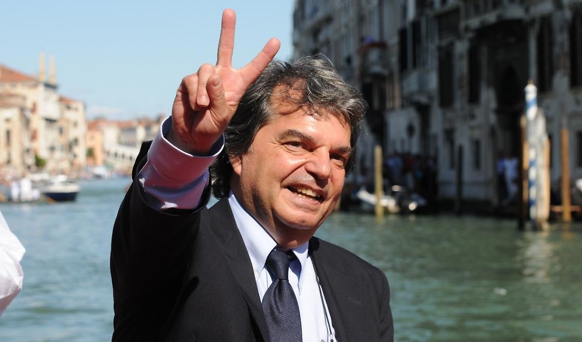 Salario minimo? Per Brunetta il 90 per cento del mondo del lavoro è coperto da 'contratti seri'
