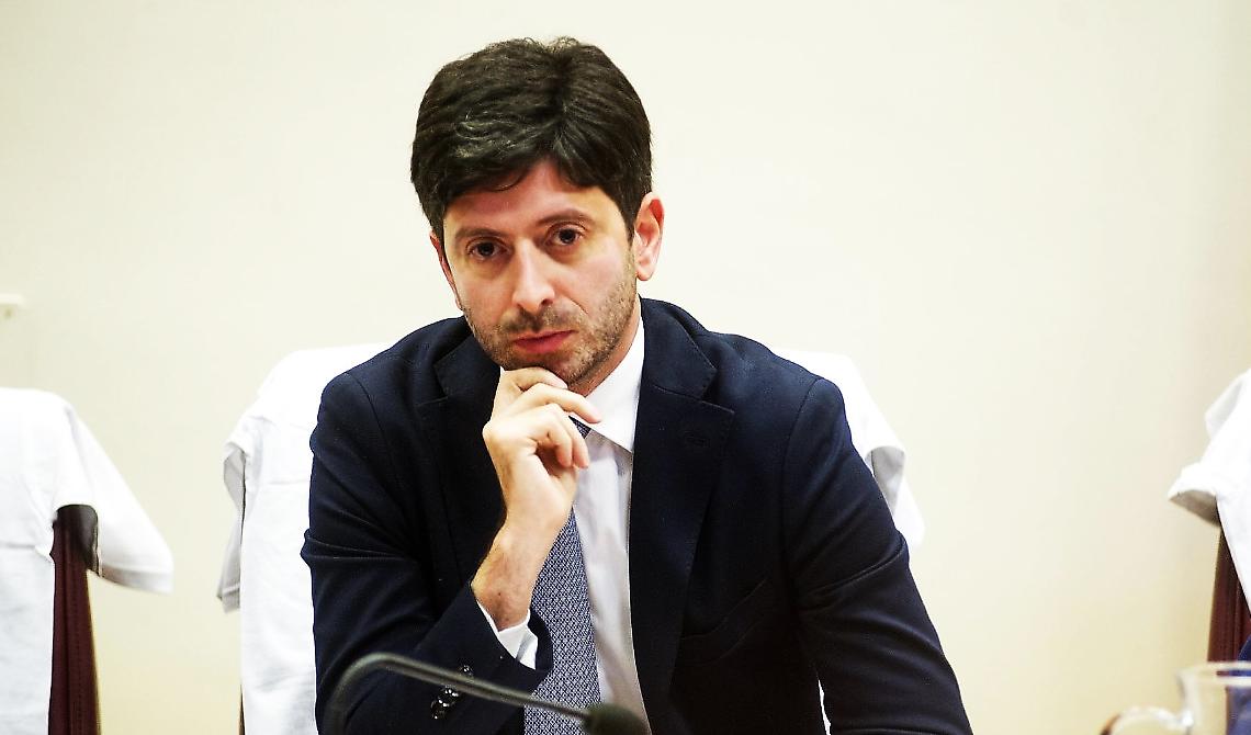 Suicidio assistito, il caso dei 5mila euro di 'Mario': Speranza confonde il futuro con il passato
