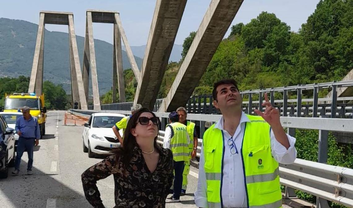 Raccordo Sicignano-Potenza, sopralluogo di Merra: "Entro l’estate 5 cantieri completati"