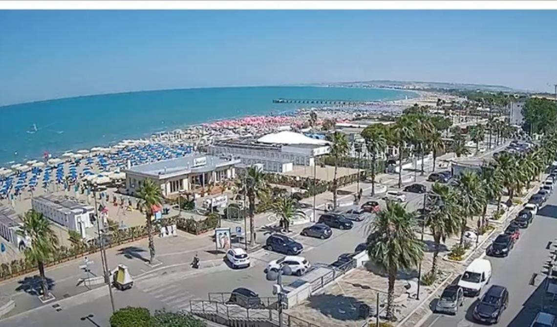 A Vasto apre in spiaggia "Lido insieme" per le persone con disabilità, attrezzato con servizi professionali