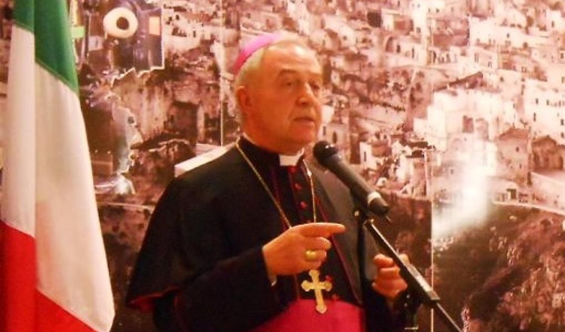 50 anni di sacerdozio per monsignor Ligorio, gli auguri del presidente Bardi 