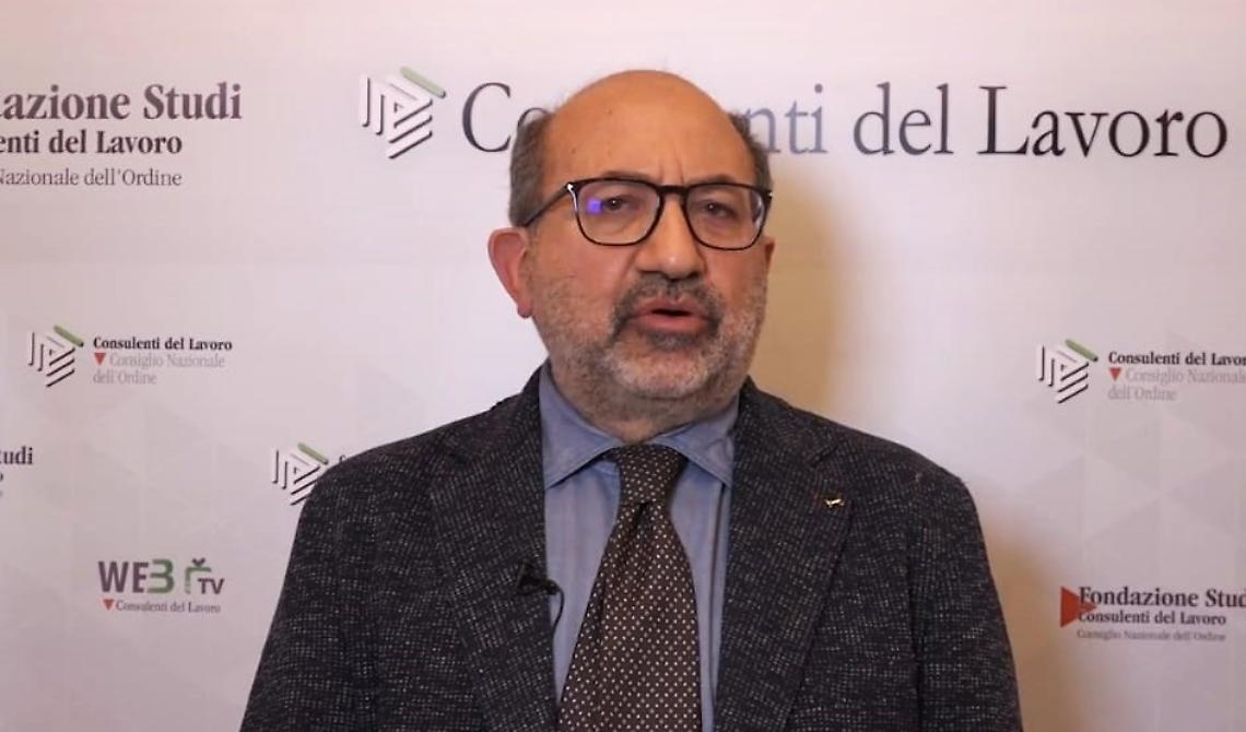 Sostenibilità ed efficienza energetica, Latronico: "L'indirizzo politico va verso la transizione"