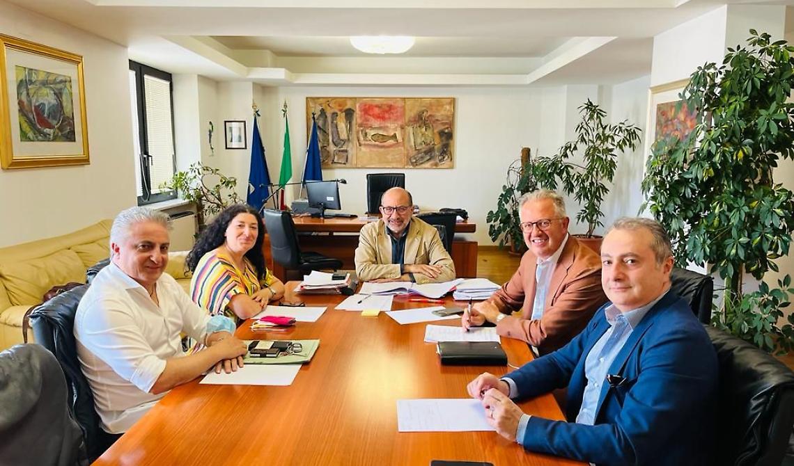Parco di Gallipoli Cognato, Latronico incontra i sindaci e rilancia il rinnovo rapido dei vertici 