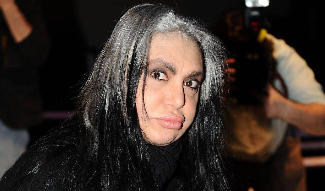 "Lei la rimuove, capito?" Loredana Bertè attacca Meloni per la fiamma nel simbolo di FdI