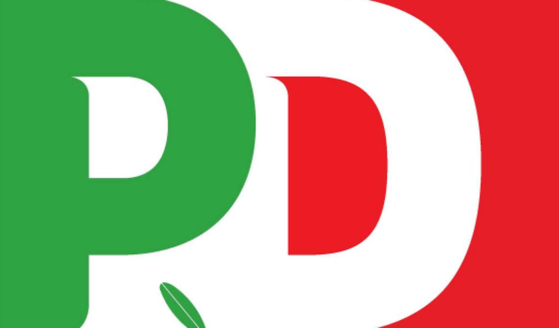 Dalle Tombe al 'Guanciale o pancetta?' Comunicazione Dem tra il macabro e il meme 