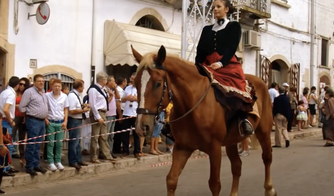 Bovino chiude le feste estive in provincia di Foggia con la cavalcata storica per la Madonna di Valleverde
