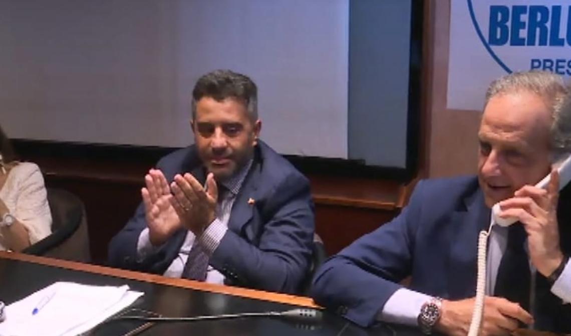 A Potenza c'è Casellati e Fi presenta i candidati. La chiamata del Cavaliere: "Moles sarà di nuovo sottosegretario"