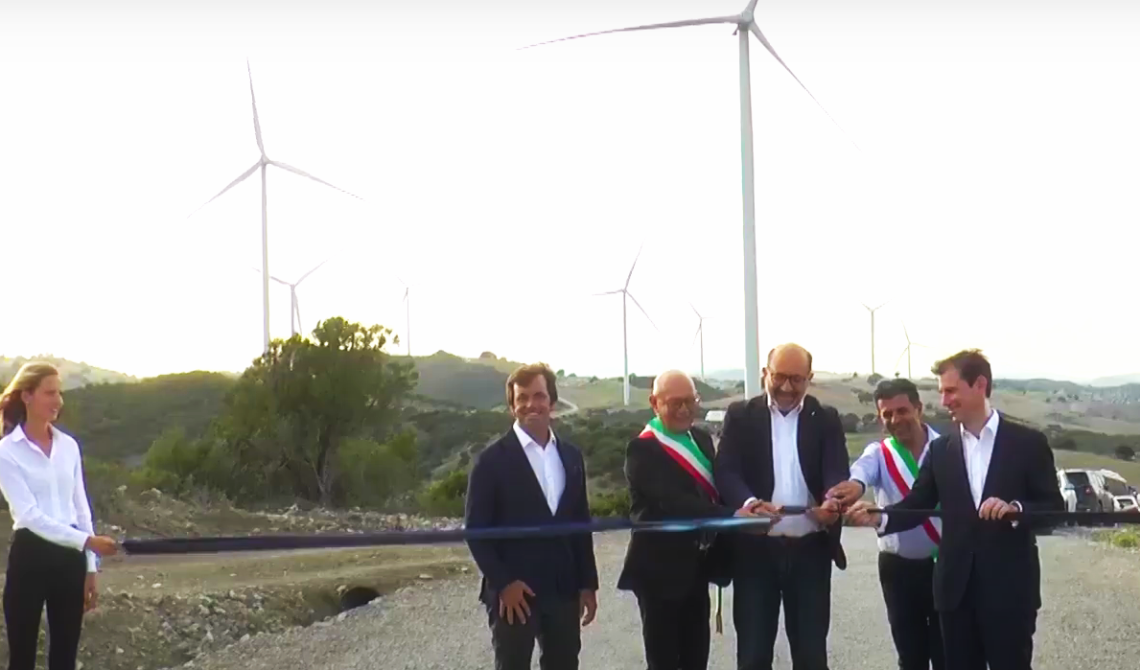 Latronico tiene a battesimo il parco eolico a Craco e rilancia la grande sfida sulle energie  rinnovabili
