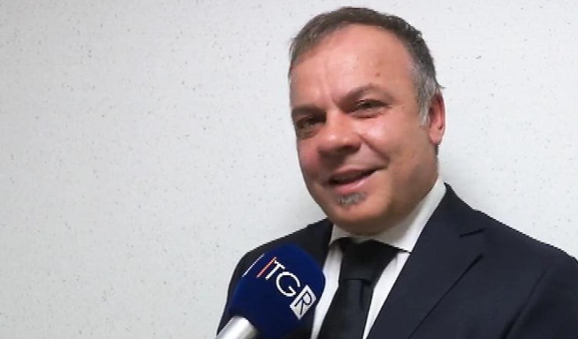Lomuti certifica lo stato di salute del M5s lucano e tende la mano a La Regina (Pd): "Persona onesta e seria"
