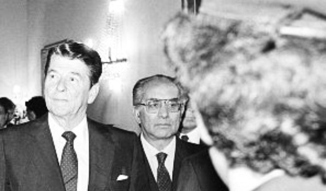 Presentato nella 'sua' Potenza l'archivio storico e fotografico di Emilio Colombo 