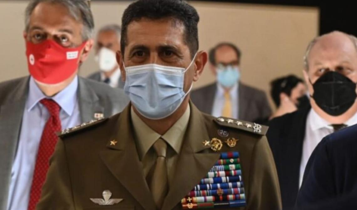 Il generale Figliuolo premiato dall'Ordine dei medici di Salerno per la gestione della campagna vaccinale