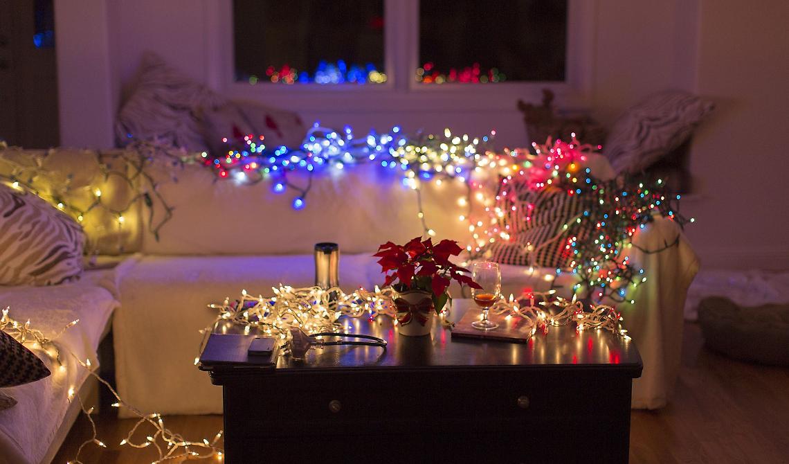 Luci di Natale tutto l’anno, 3 pratiche idee su come utilizzarle