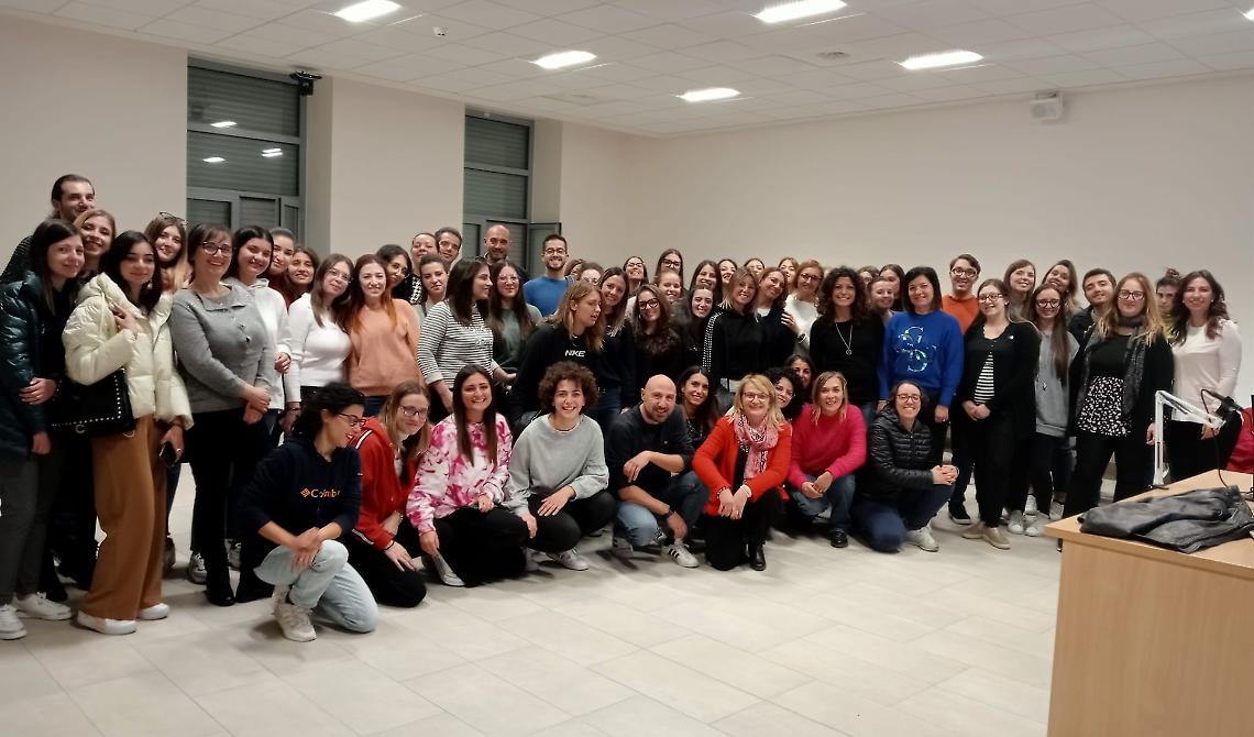 Campus di Matera: il musicoterapeuta Sileo ha incontrato i tirocinanti di Scienze della formazione primaria 